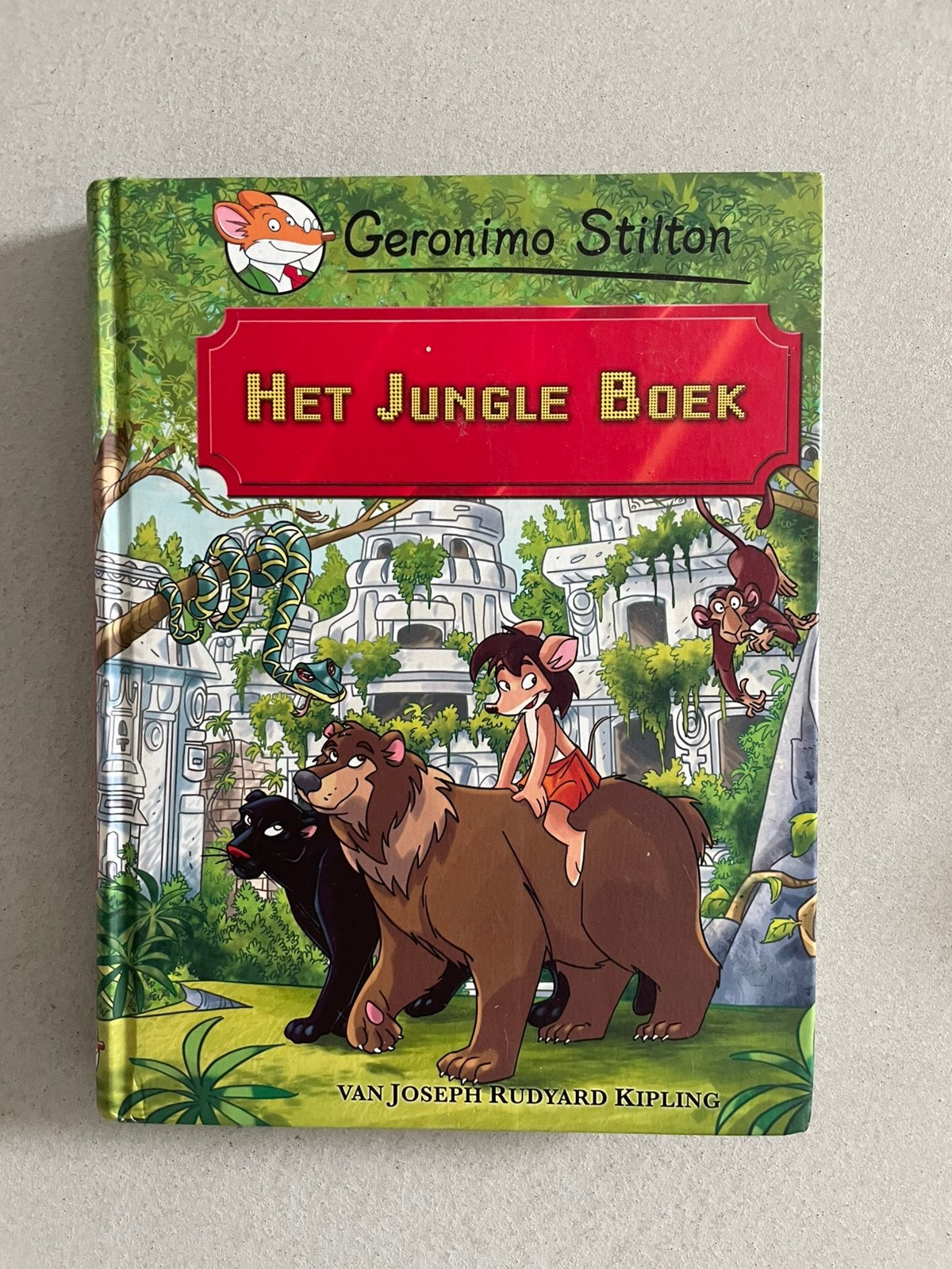 Geronimo Stilton jungle book, Ophalen of Verzenden, Gelezen, Fictie