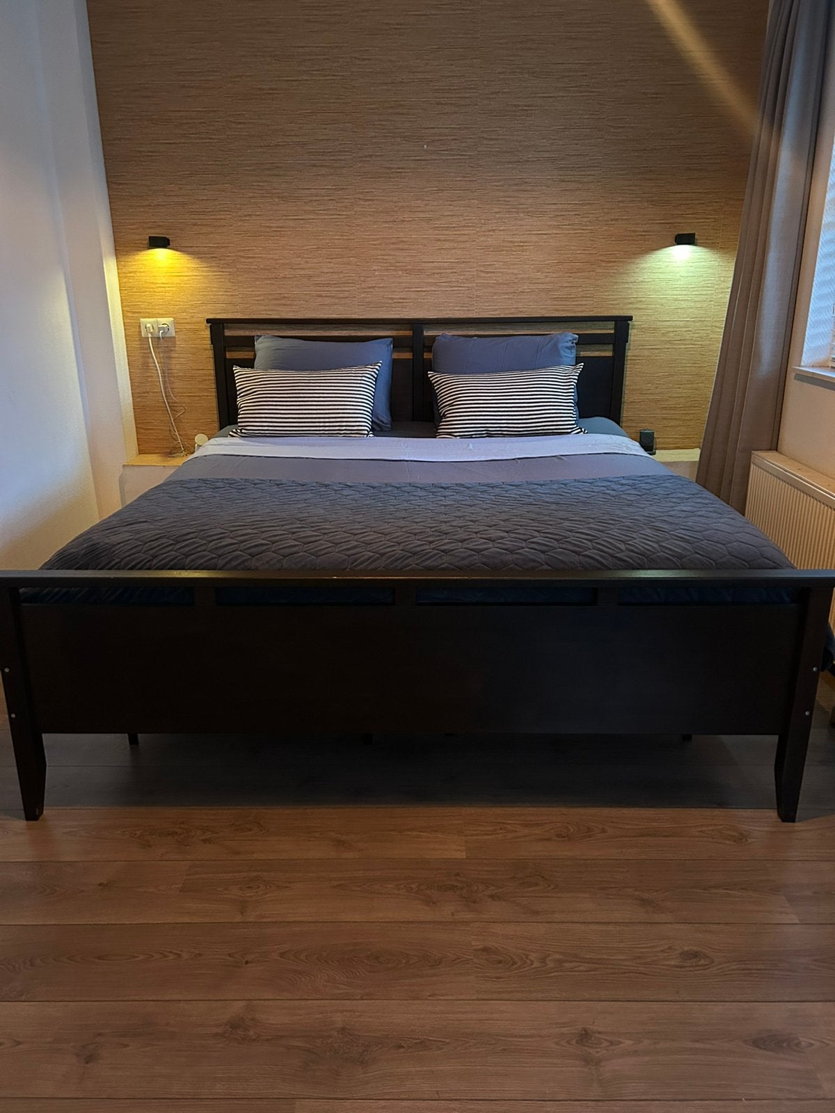 Beter Bed tweepersoonsbed 210x180 cm elektrische bodems, Ophalen, Tweepersoons, 180 cm, Hout