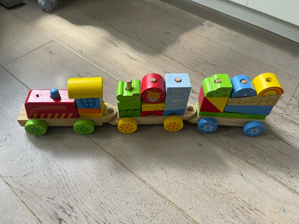 Playtive Junior Houten Stapeltrein met Dieren, Ophalen, Zo goed als nieuw, Rij- of Hobbelspeelgoed
