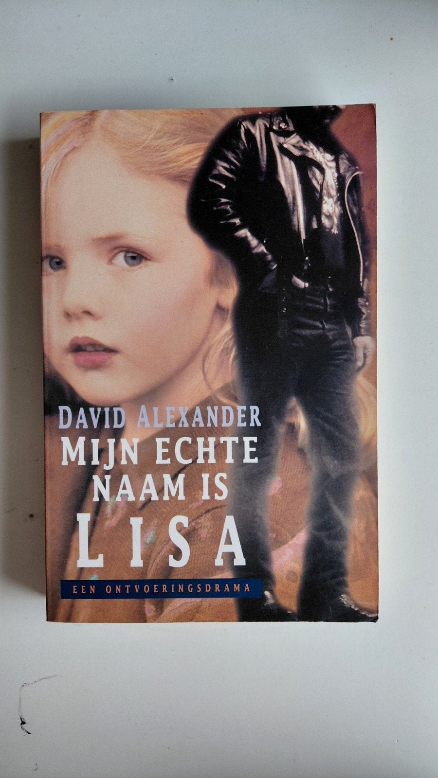 David Alexander - Mijn echte naam is Lisa, Ophalen of Verzenden, Gelezen, David Alexander
