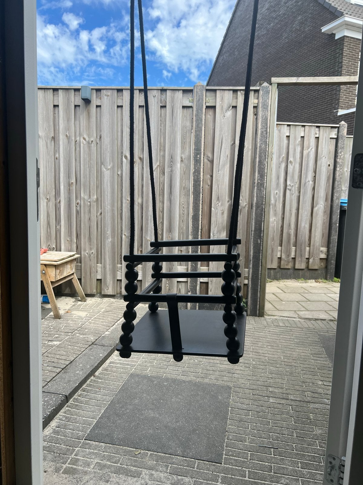 Done By Deer schommel zwart, Ophalen, Gebruikt, Schommel