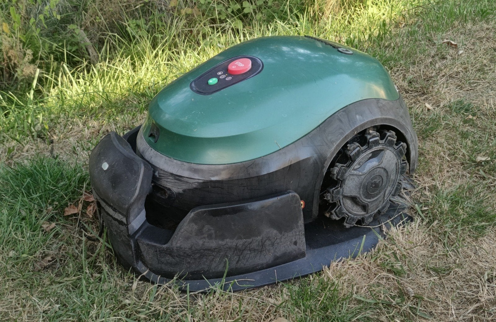 Robomow RT300 robotmaaier, Ophalen of Verzenden, Gebruikt, Accu-grasmaaier, Robomow