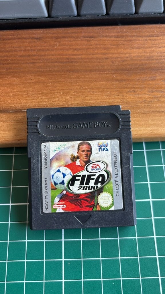 FIFA 2000 – Game boy game (nintendo), Spelcomputers en Games, 1 speler, Ophalen of Verzenden, Zo goed als nieuw, Vanaf 3 jaar
