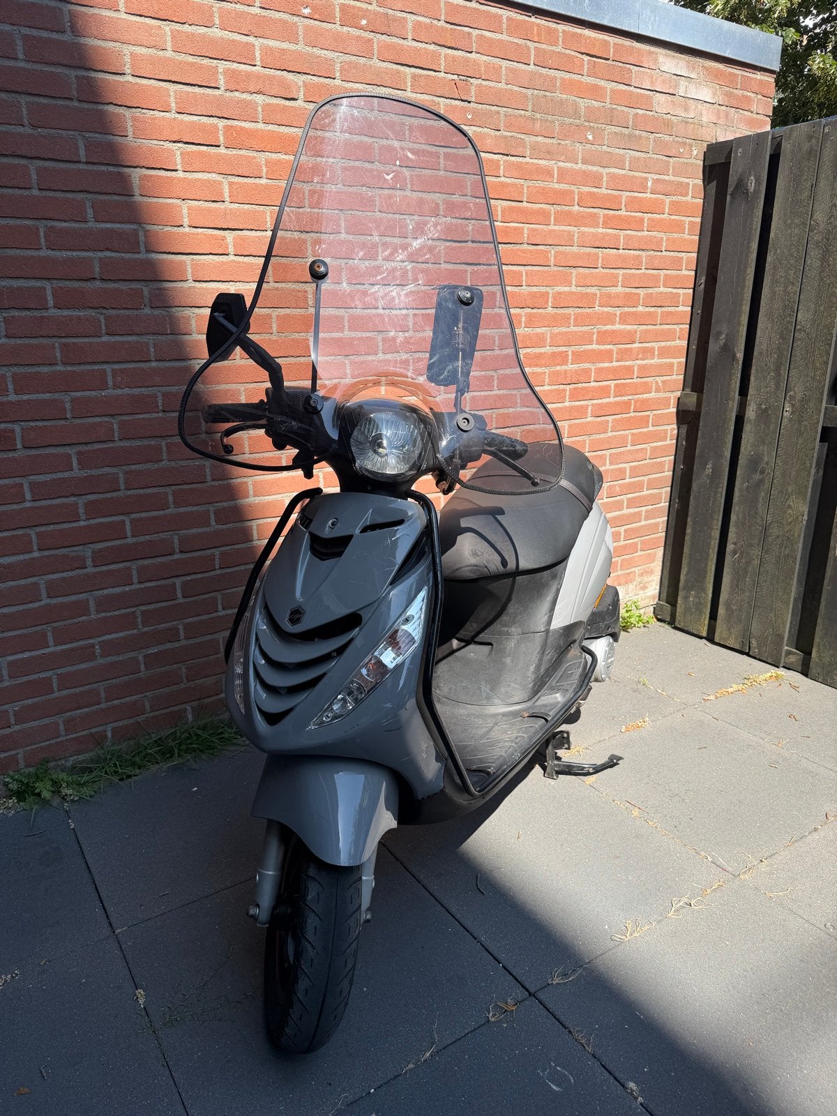 Piaggio Zip SP2024 blauwe kenteken vespa zip piaggio sprint, Ophalen, Gebruikt, Piaggio