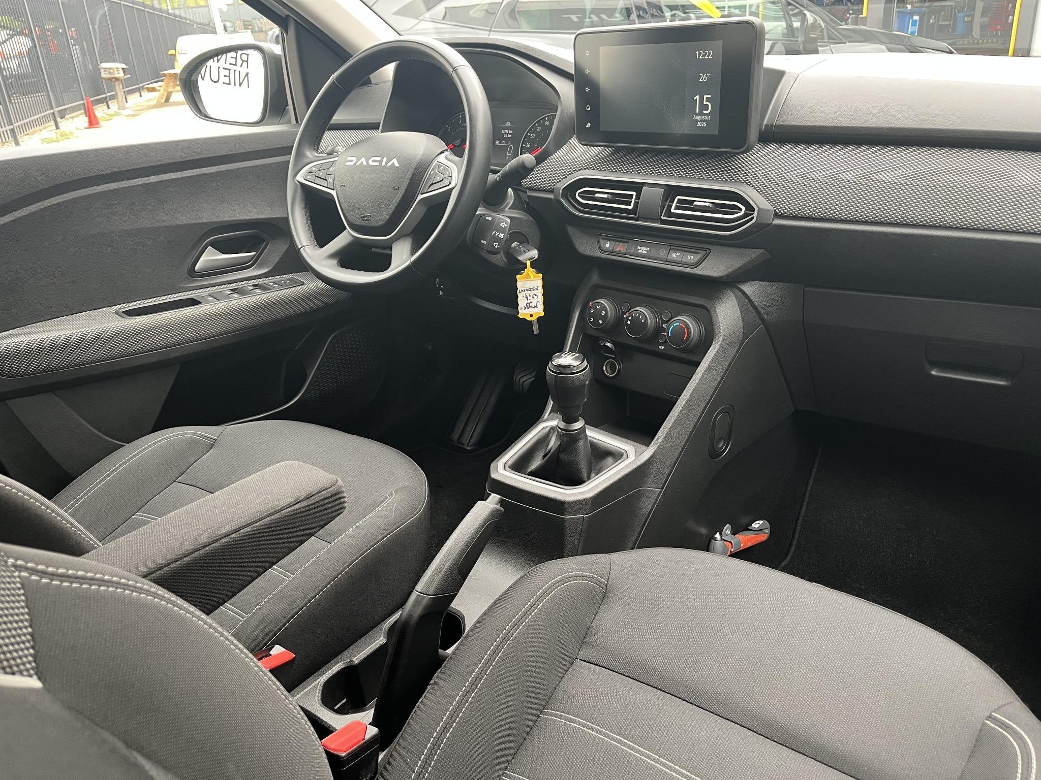 Dacia Jogger 1.0 TCe 100 ECO-G Expression 7p. l CAMERA l PAR, Gebruikt, 7 stoelen, Wit, Origineel Nederlands