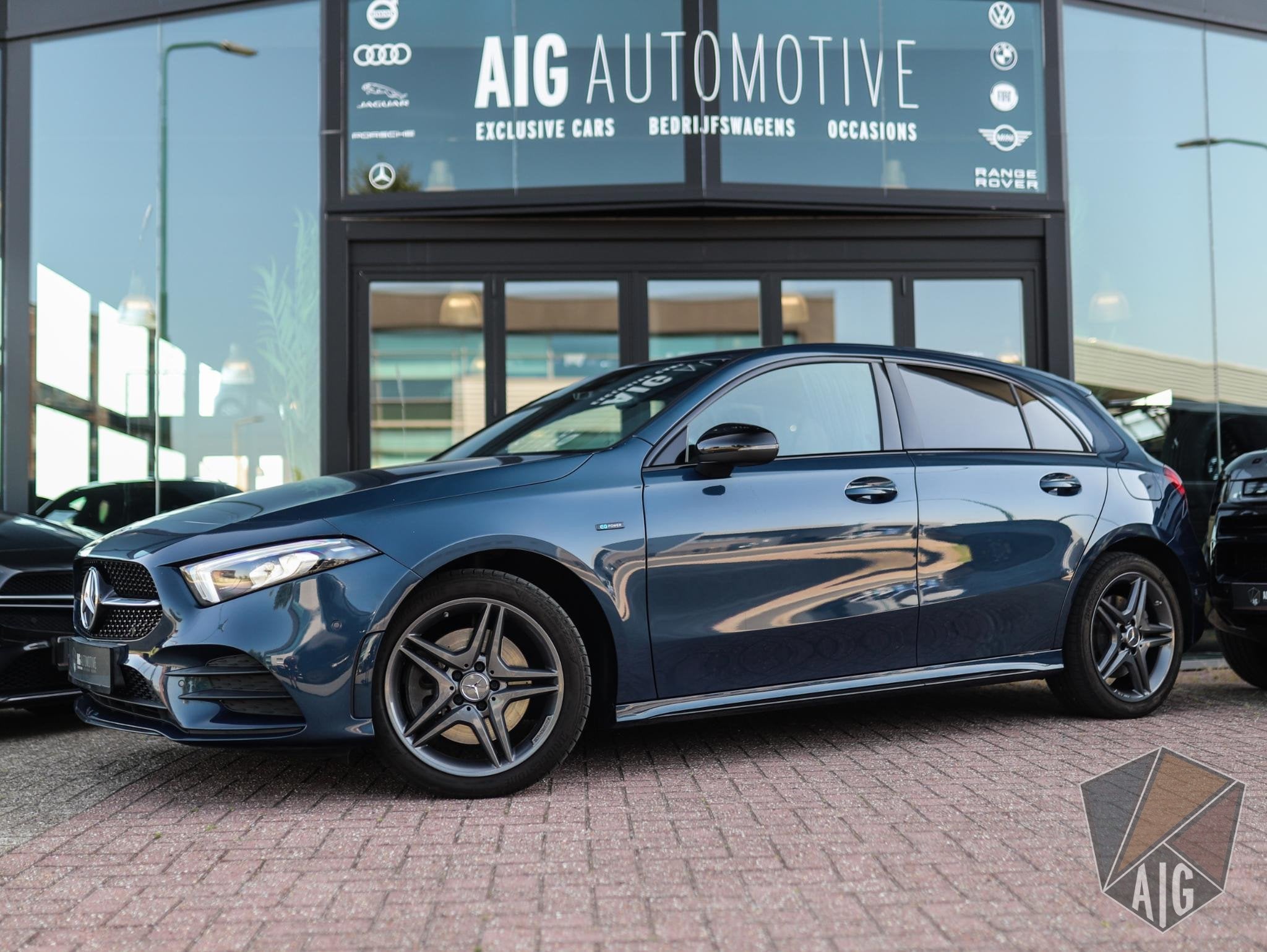 Mercedes-Benz A-klasse 250 e Business Solution AMG Limited |, Auto diversen, Automaat, Blauw, Mercedes-Benz, Hybride Elektrisch/Benzine