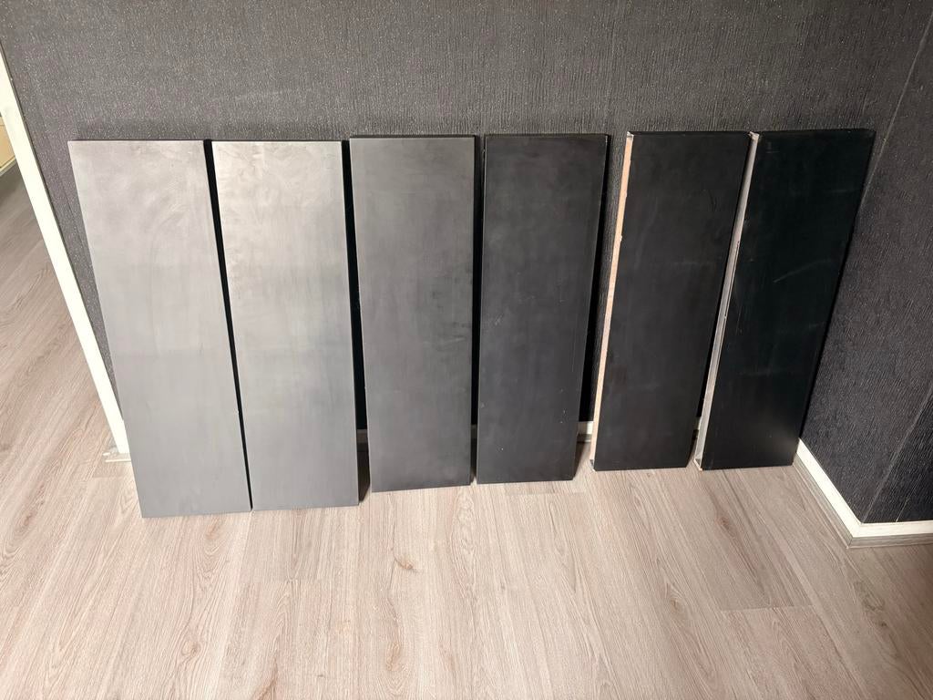 Zwarte wandplanken met blinde bevestiging (6 stuks), Ophalen, Gebruikt