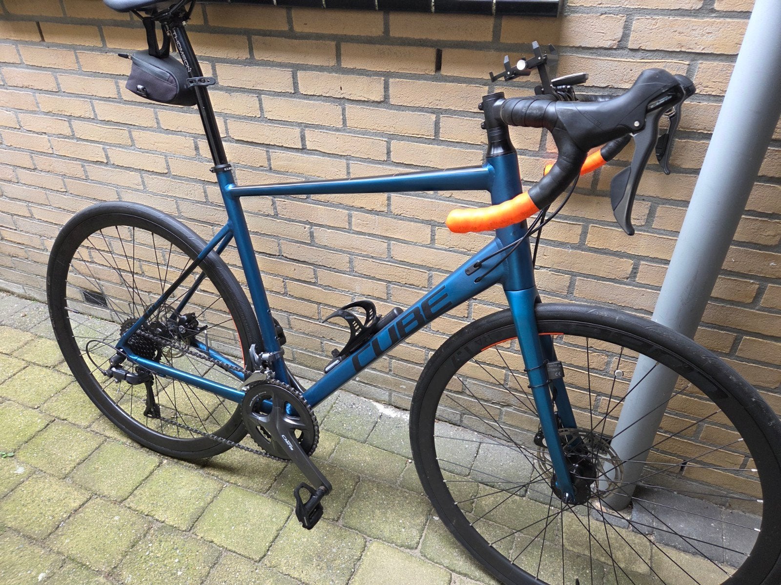 Aangeboden een in goede staat CUBE Atain racefiets 61 cm, Aluminium, Zo goed als nieuw, 57 tot 61 cm, Meer dan 20 versnellingen