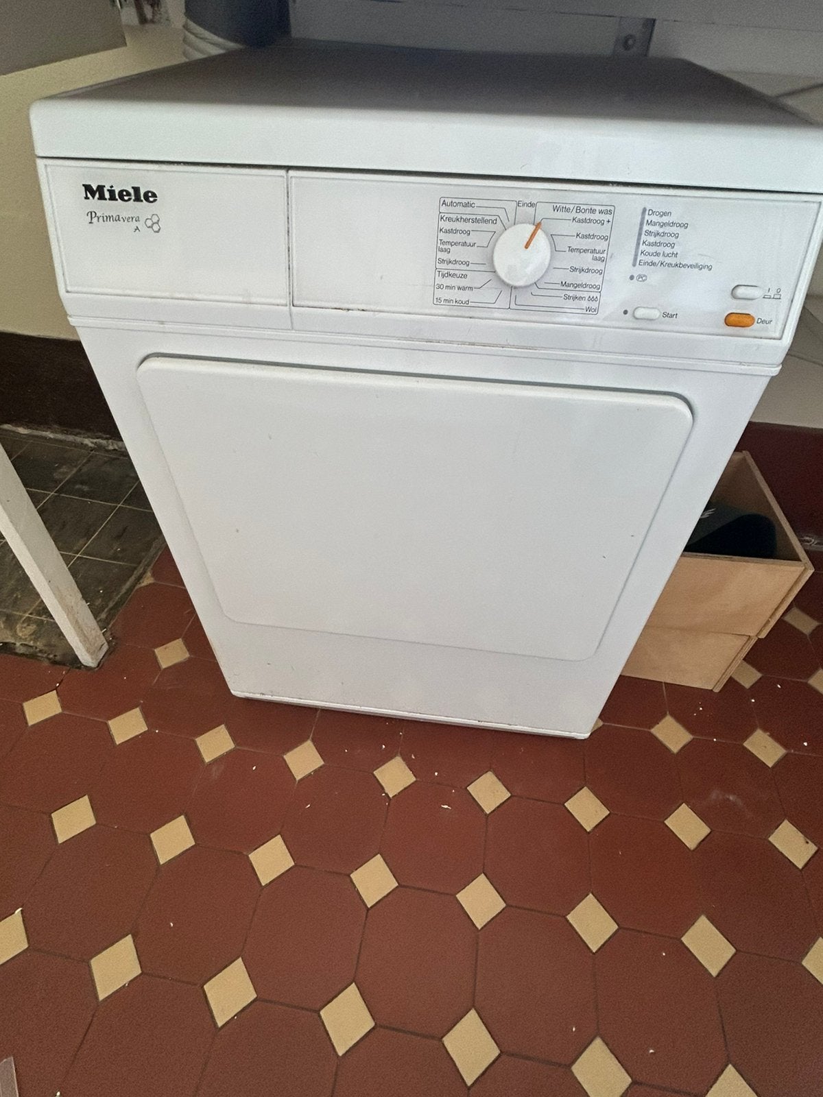 Miele Primavera A Wasdroger – Betrouwbare Condensdroger, Ophalen, Wolprogramma, 6 tot 8 kg, Gebruikt