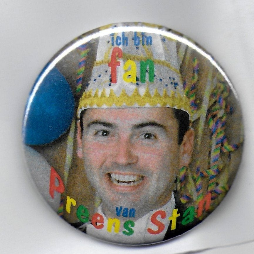 Button Preens Stan V.V. de Rogstaekers Weert( 3 ), Verzamelen, Speldjes, Pins en Buttons, Ophalen of Verzenden, Zo goed als nieuw