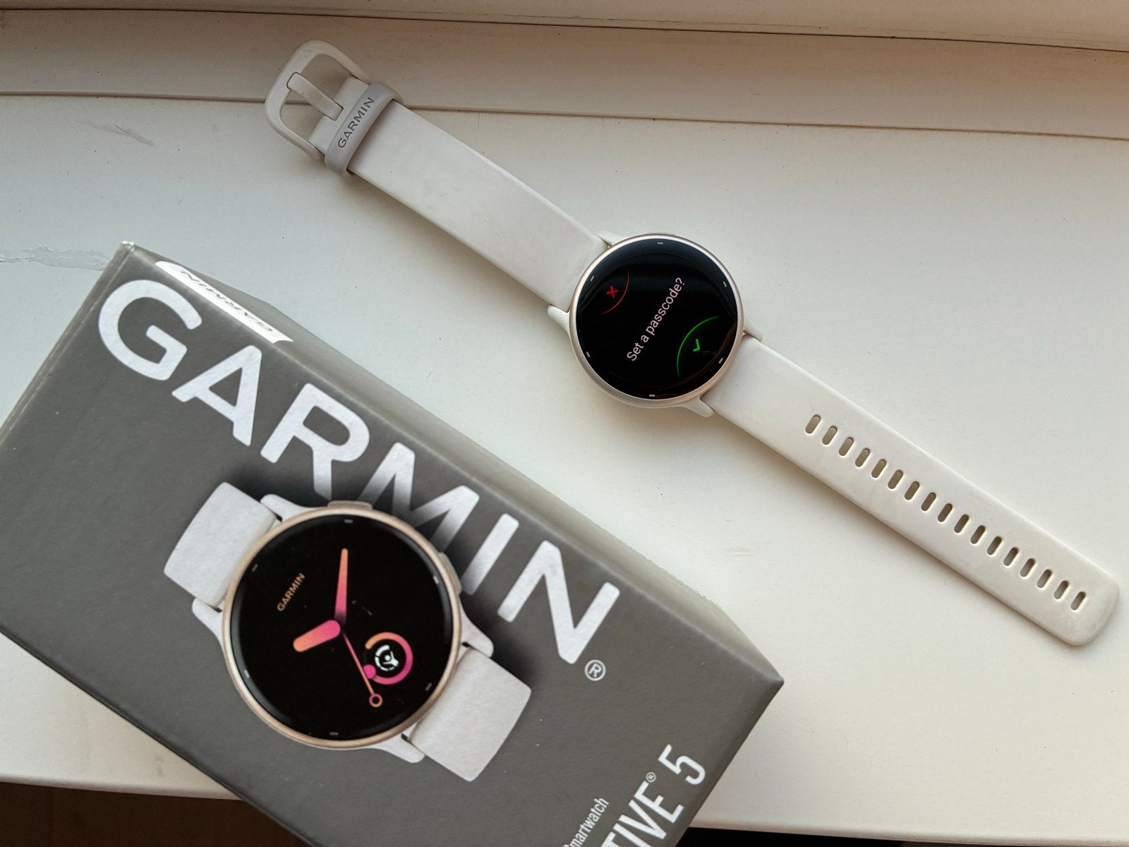 Garmin Vivoactive 5 – AMOLED smartwatch – compleet, Ophalen, Wit, Zo goed als nieuw, Waterdicht