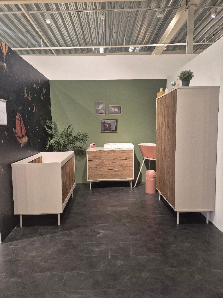 Showmodel Japandi babykamer oatmeal bruin - nu €840,-, Kinderen en Baby's, Kinderkamer | Complete kinderkamers, Ophalen, Nieuw