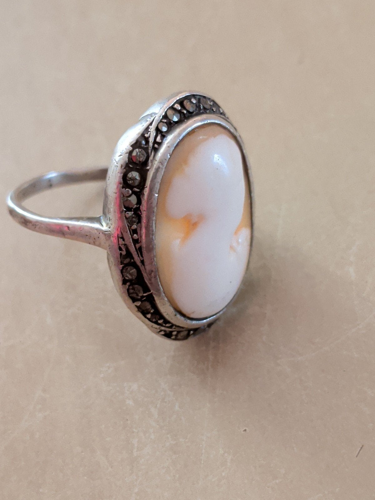 Zilveren ring met camee, Gebruikt, Ophalen of Verzenden, Dame, Zilver