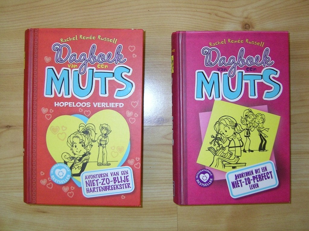 Dagboek van een muts deel 1 en deel 6, Ophalen of Verzenden, Zo goed als nieuw
