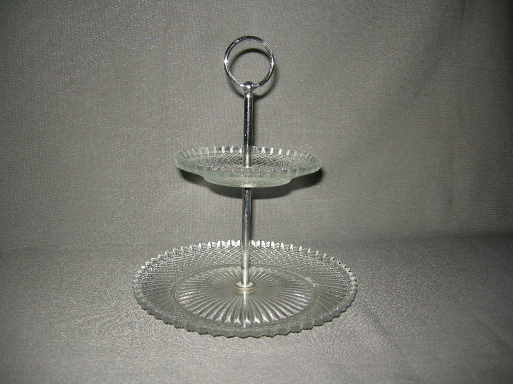 glas - kristal presenteerschalen, 1 etagère met 2 borden, Ophalen of Verzenden