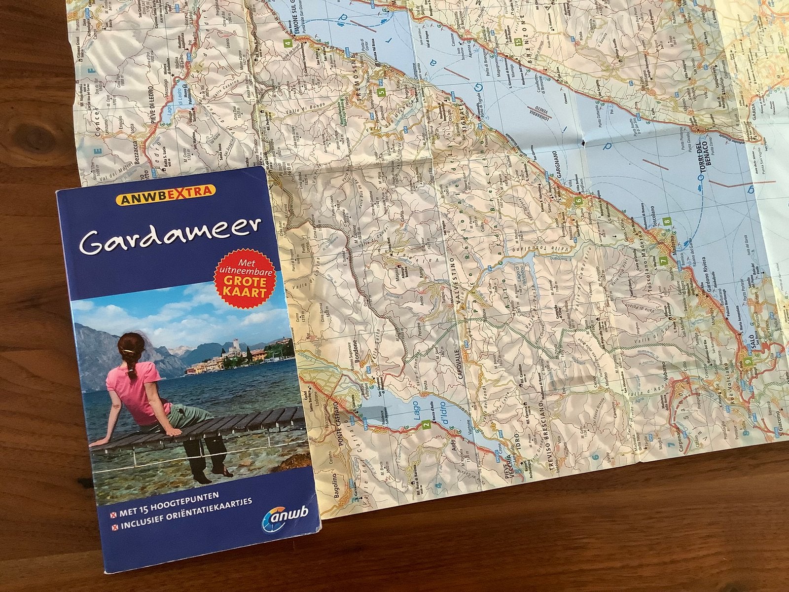 Gardameer Italie ANWB reisgids + kaart, Europa, Ophalen of Verzenden, Zo goed als nieuw, Reisgids of -boek