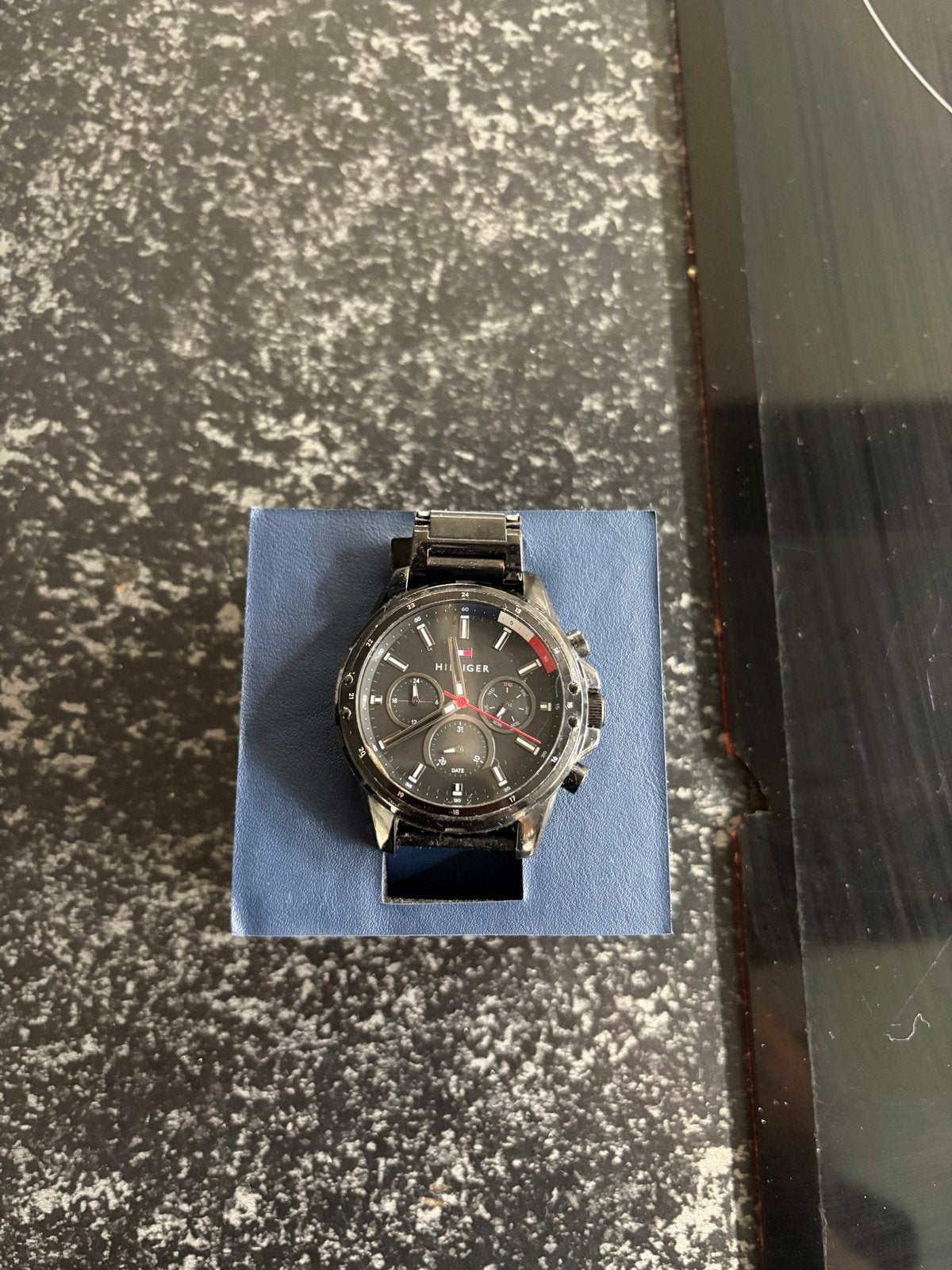 Tommy Hilfiger Herenhorloge - Zwart, Licht Gebruikt, Overige merken, Staal, Polshorloge, Ophalen of Verzenden