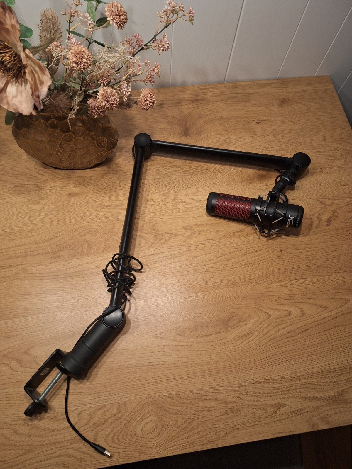 HyperX QuadCast microfoon met microfoonarm, Muziek en Instrumenten, Ophalen, Zo goed als nieuw, Studiomicrofoon
