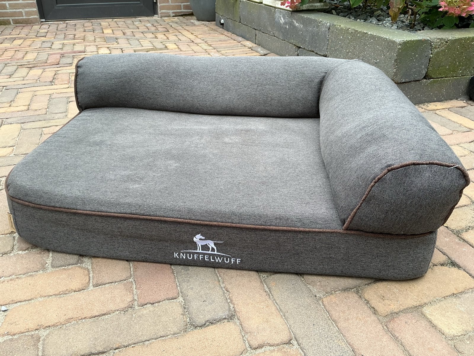 Knuffelwuff hondenmand bed/bank, Ophalen, Zo goed als nieuw