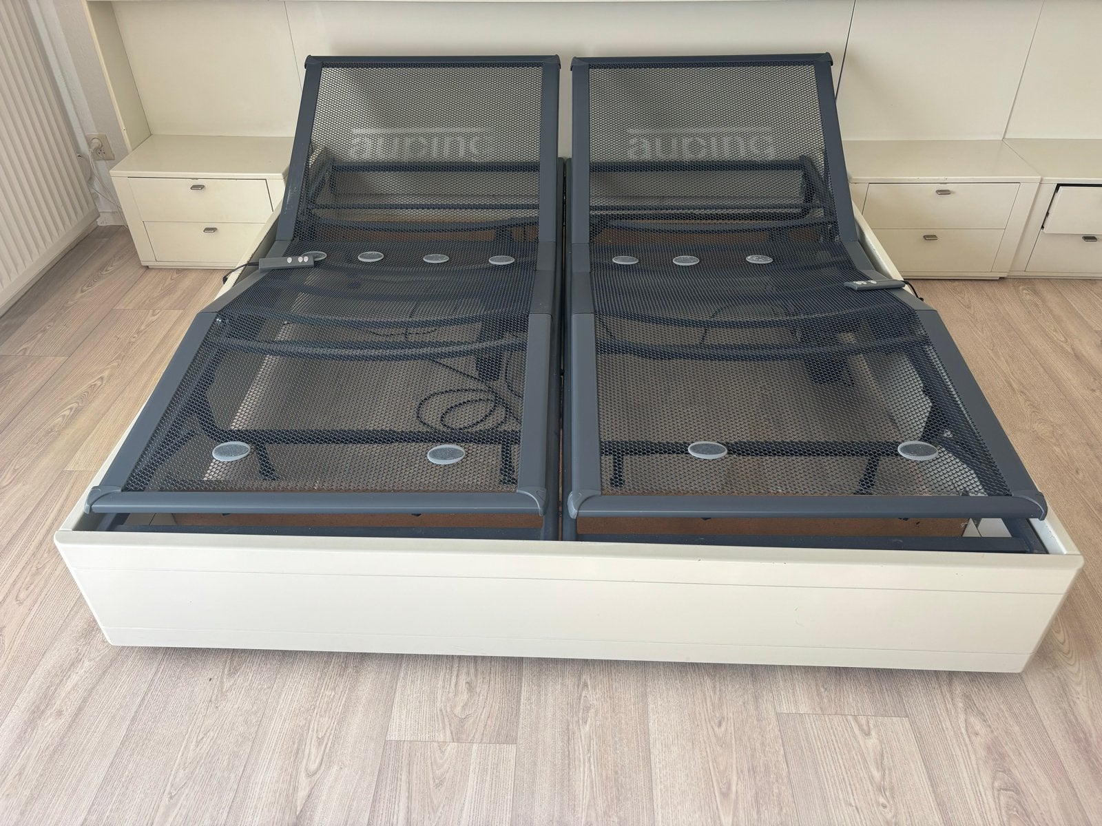 2Auping elek verstelbare bedbodems 90x200 OPHALEN IN  MIERLO, Huis en Inrichting, Ophalen, Gebruikt, 90 cm, Eenpersoons