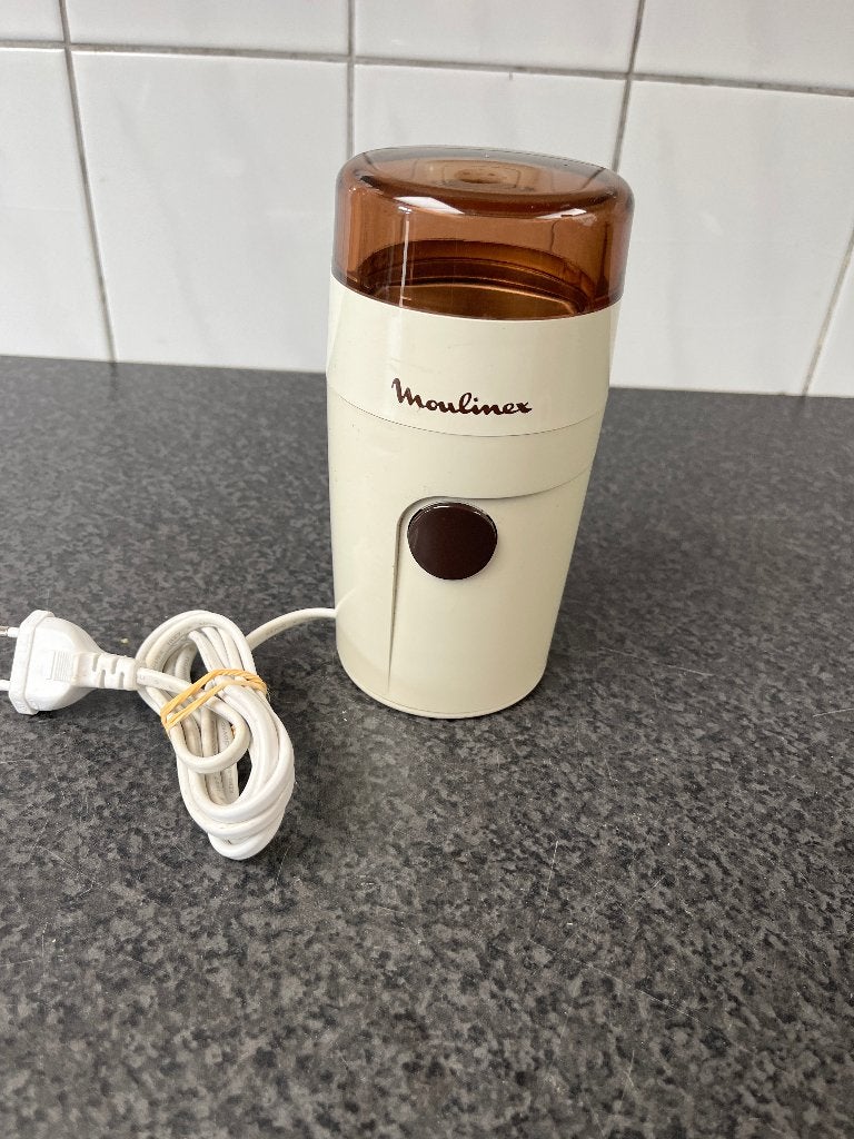 Vintage Moulinex koffiemolen . Type 505 .Goed werkend !, Antiek en Kunst, Antiek | Keukenbenodigdheden, Ophalen of Verzenden