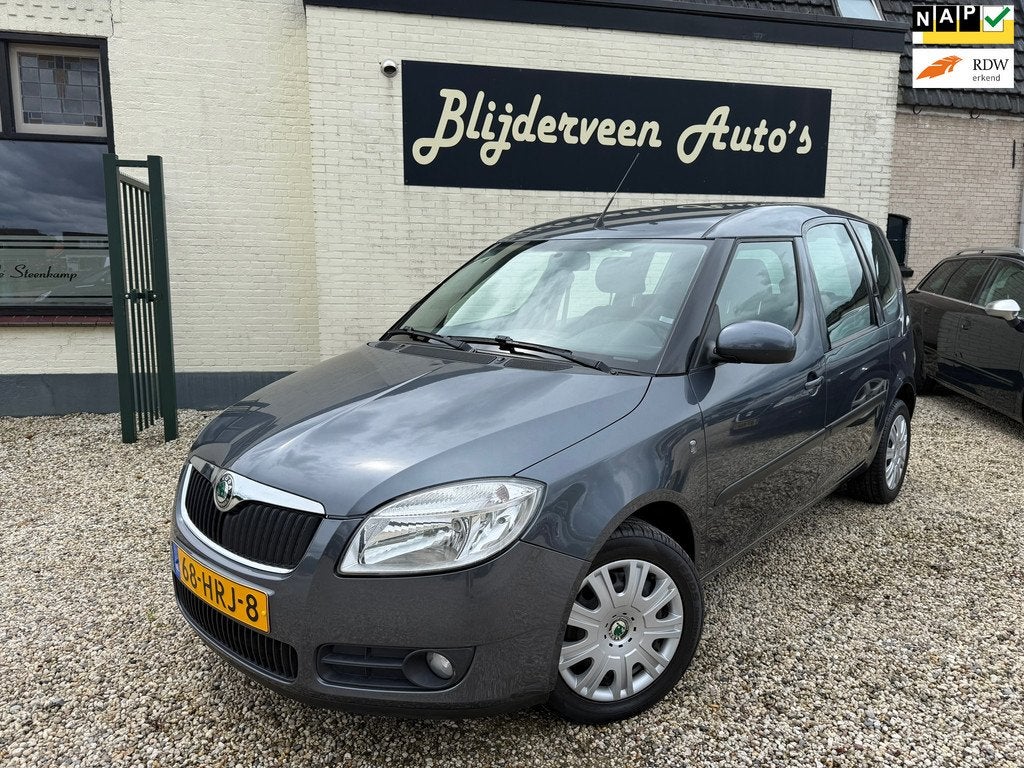 Skoda Roomster 1.6-16V Ambition Airco | Trekaak | 2e Eigenaa, Voorwielaandrijving, Gebruikt, Roomster, 49 €/maand