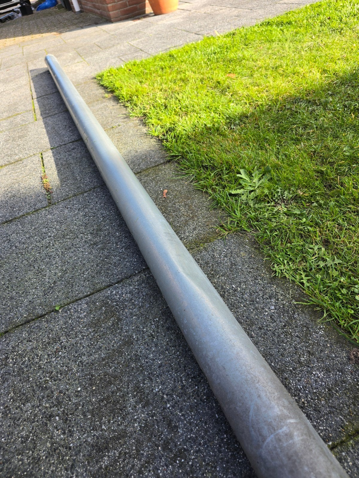 Metalen regenpijp – 285 cm lang, Ophalen, Gebruikt, 80 mm of meer
