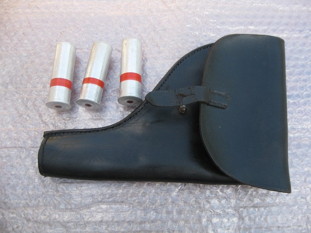 Holster seinpistool en 3 seinpistool hulzen, Ophalen of Verzenden, Landmacht, Duitsland, Hulzen of Bodemvondsten
