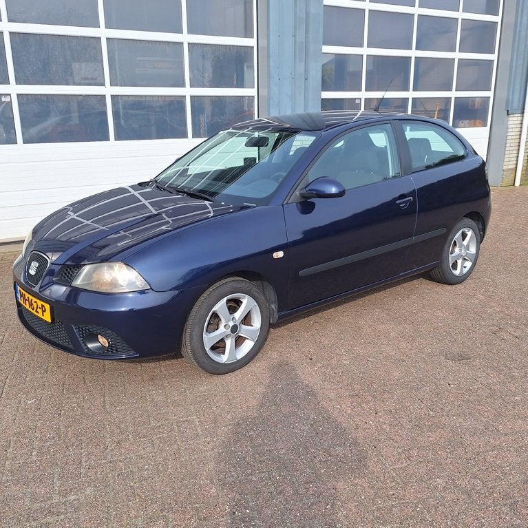 Seat Ibiza 1.4-16V 25 Edition I Nu voor 2850,-, Auto's, Voorwielaandrijving, 4 cilinders, Blauw, Ibiza