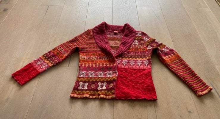Oilily vest L wol, Ophalen of Verzenden, Zo goed als nieuw, Maat 42/44 (L), Rood