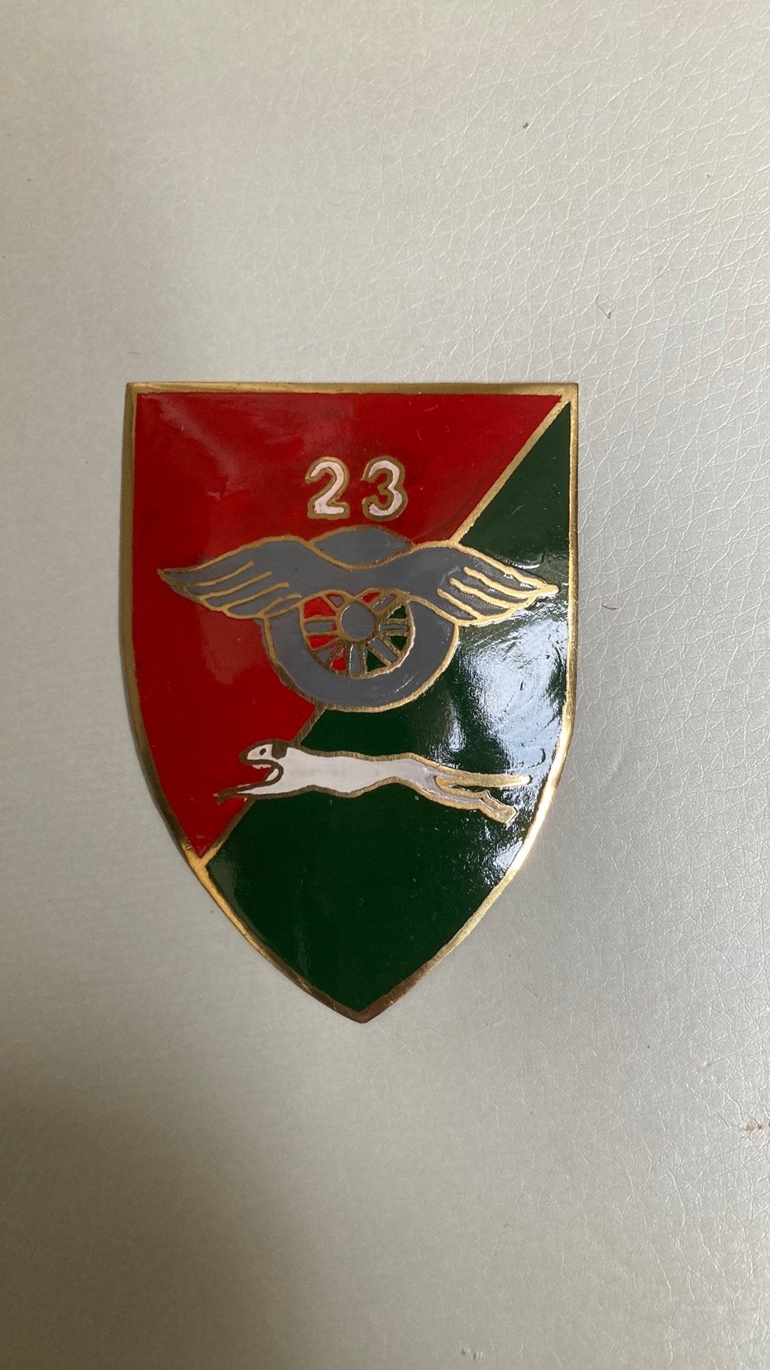 KNIL 23e Aan en Afvoer Troepen, Ophalen of Verzenden, Landmacht, Nederland, Embleem of Badge
