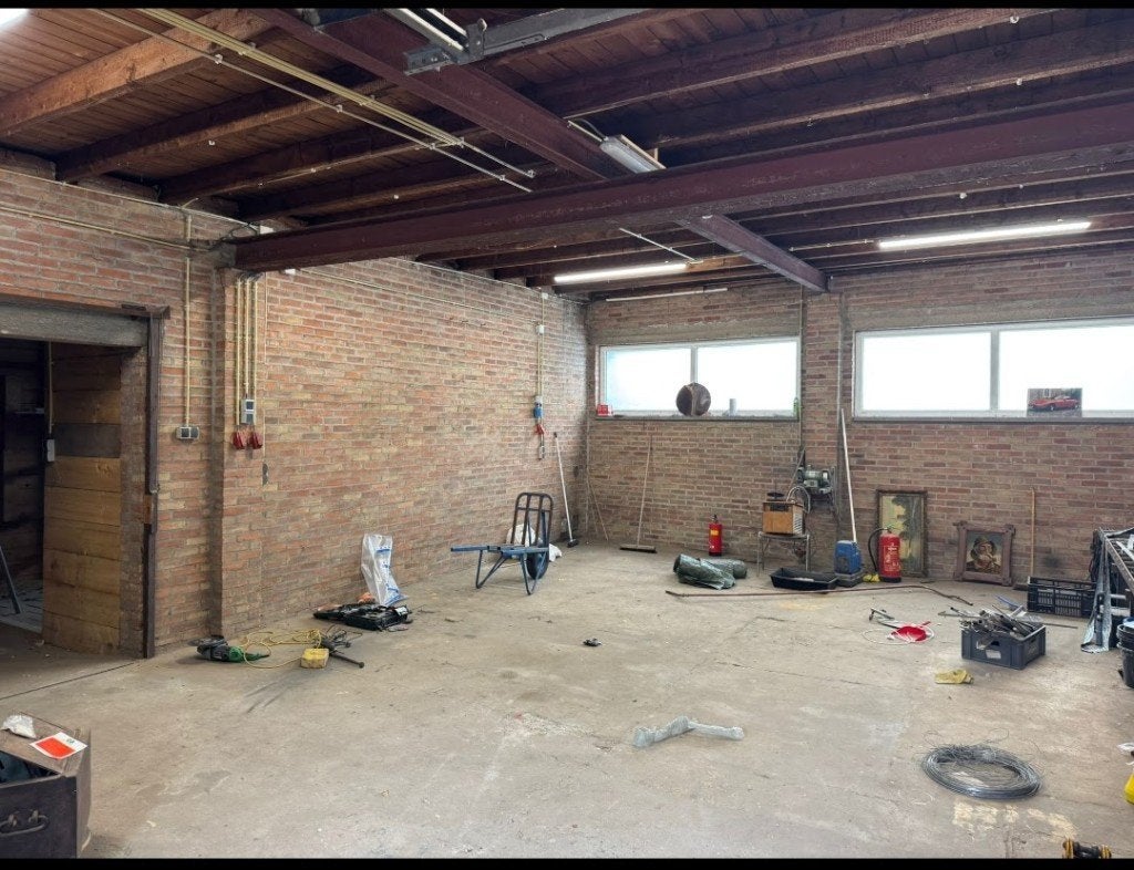TE HUUR – Multifunctionele bedrijfsruimte van ca. 172 m², Huizen en Kamers, Garages en Parkeerplaatsen, Limburg