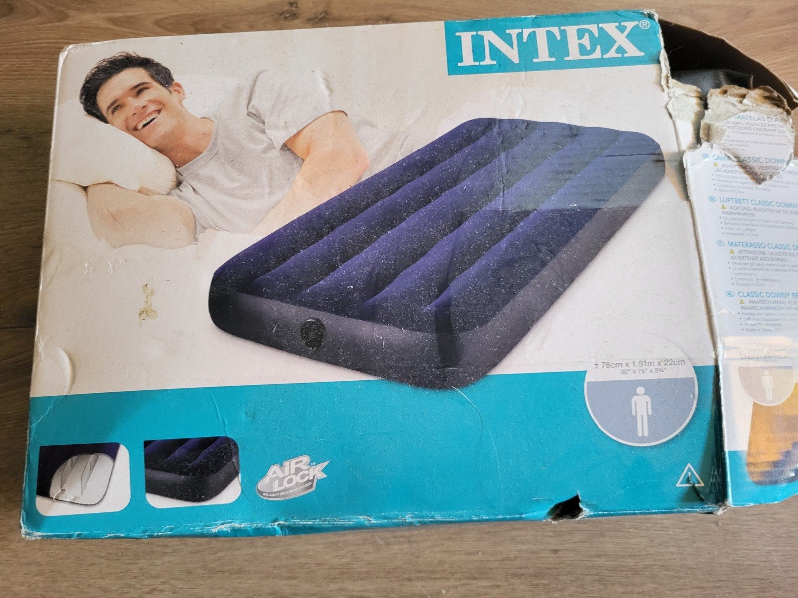 Intex Classic Downy Luchtbed 2-persoons, Ophalen, Zo goed als nieuw, 2-persoons