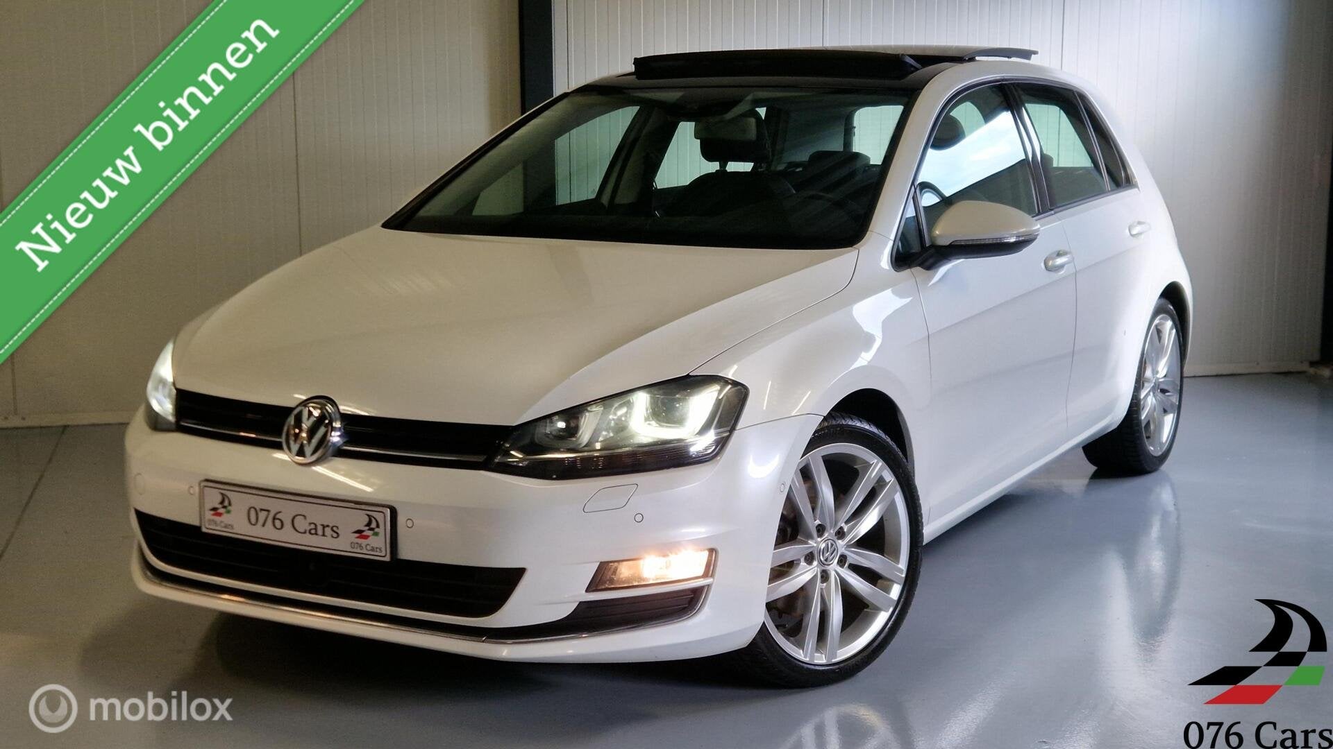 Volkswagen Golf 1.4 TSI ACT Highline PANO LEDER ACC CAMERA V, 4 cilinders, Wit, Leder, Golf