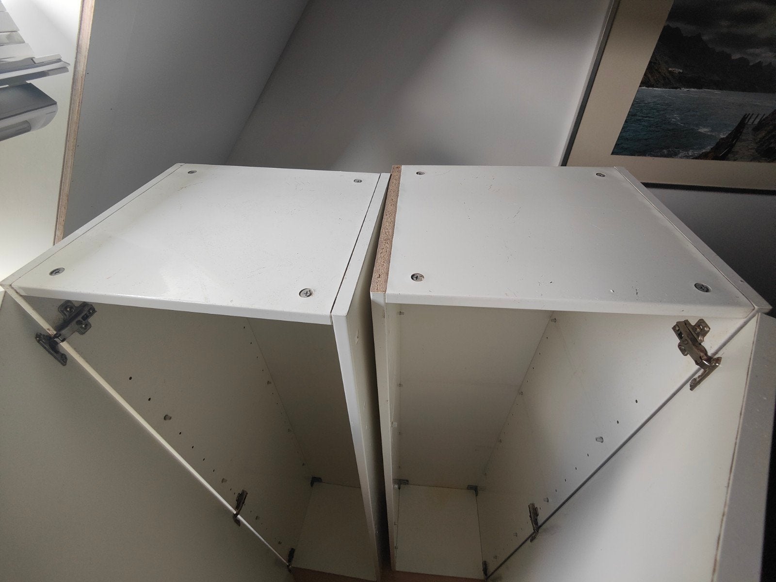 Twee stevige IKEA badkamerkasten met glazen plankjes, Huis en Inrichting, Ophalen