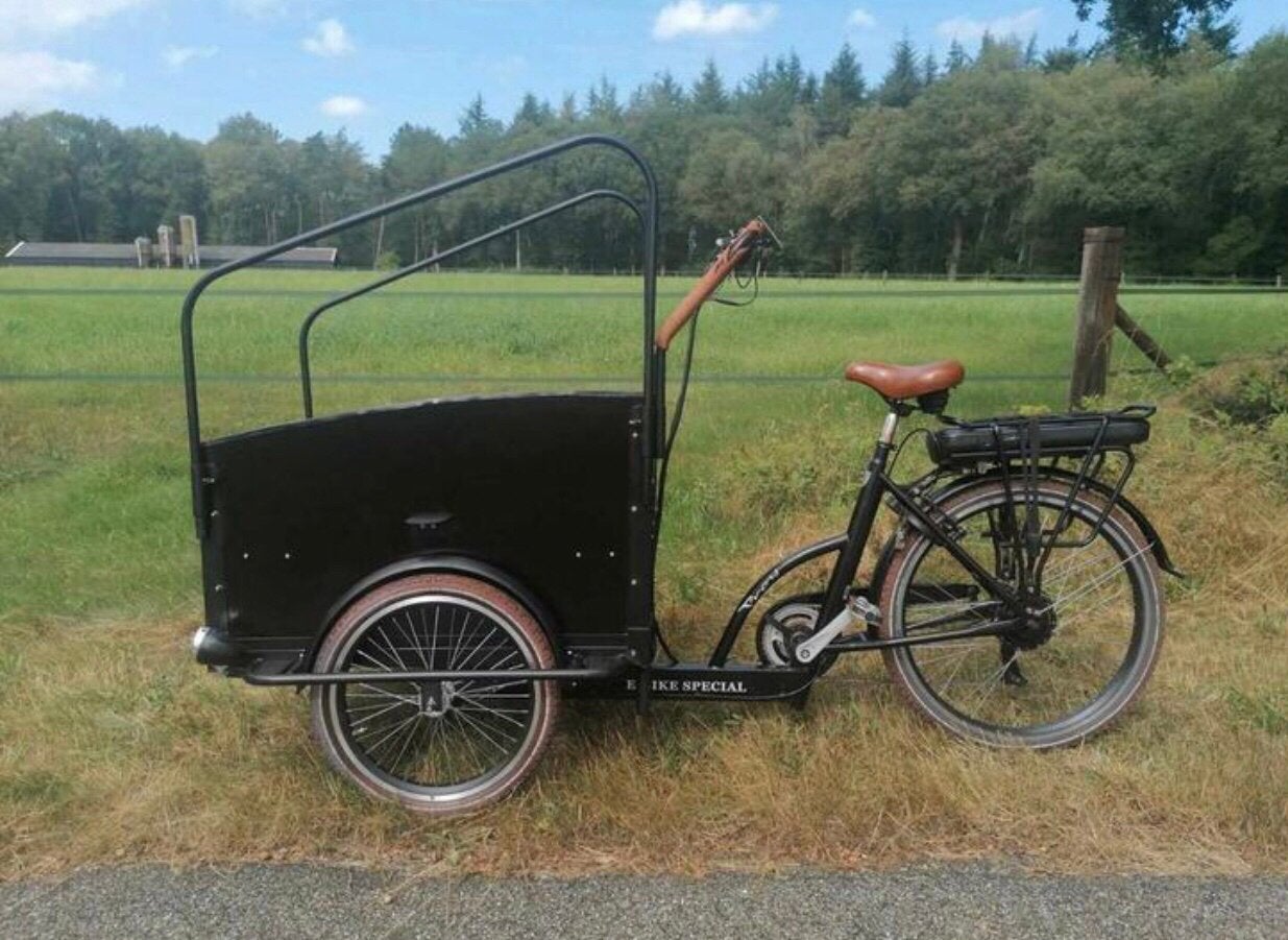 Matzwarte Vogue Troy elektrische bakfiets, Ophalen, Gebruikt, 4 kinderen of meer, Huif