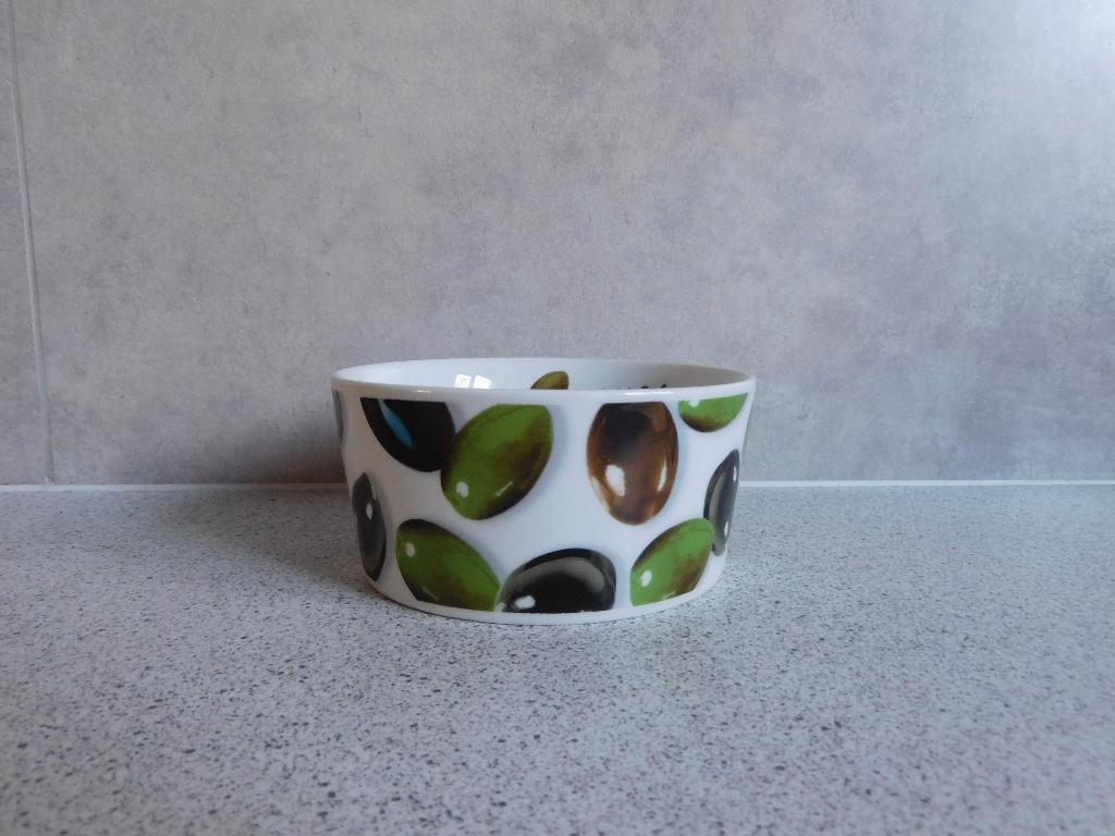 Bowl 12x5,5 cm. Olives PPD, Huis en Inrichting, Ophalen of Verzenden, Zo goed als nieuw, Kom(men), Overige stijlen