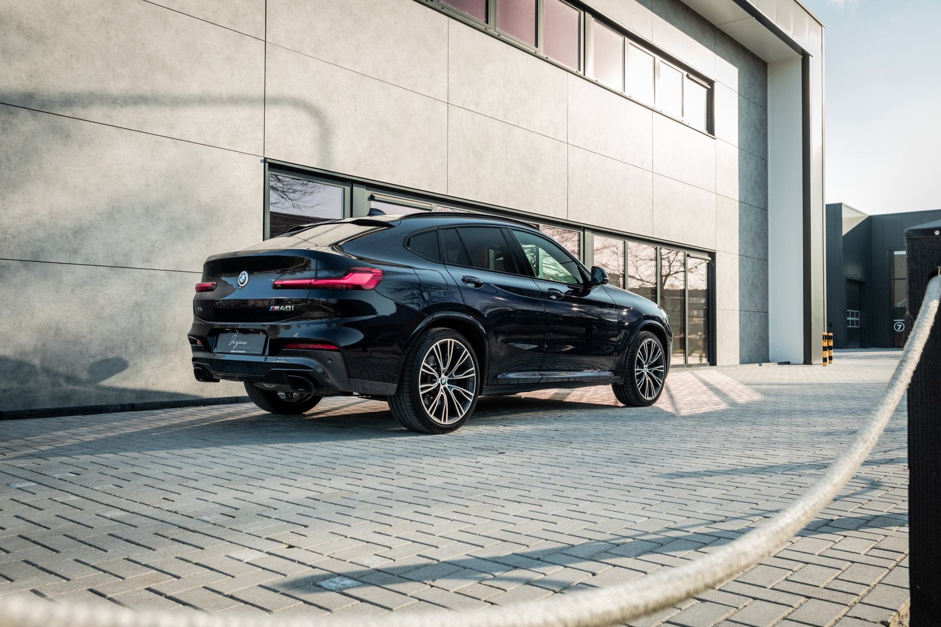 BMW X4 M40i High Executive M (354pk) Laser | HUD | Adap Crui, Auto's, Automaat, Dealer onderhouden, 1800 kg, Gebruikt
