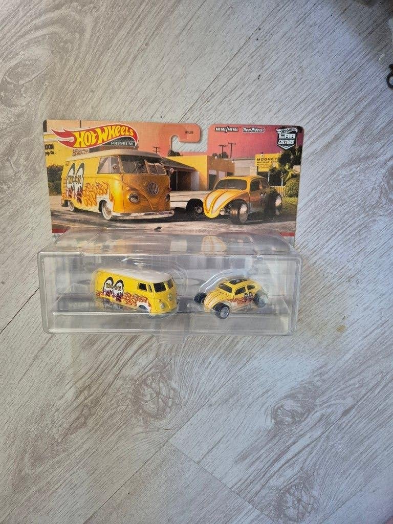hot wheels VW MOONEYES 2 pack VW t1 panel bus / costom vw, Ophalen of Verzenden, Nieuw, Auto
