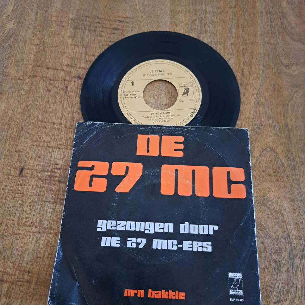 De 27 MC - M'n Bakkie Vinyl Single (ELF 69.80), Originele persing, Ophalen, Gebruikt, Nederlandstalig