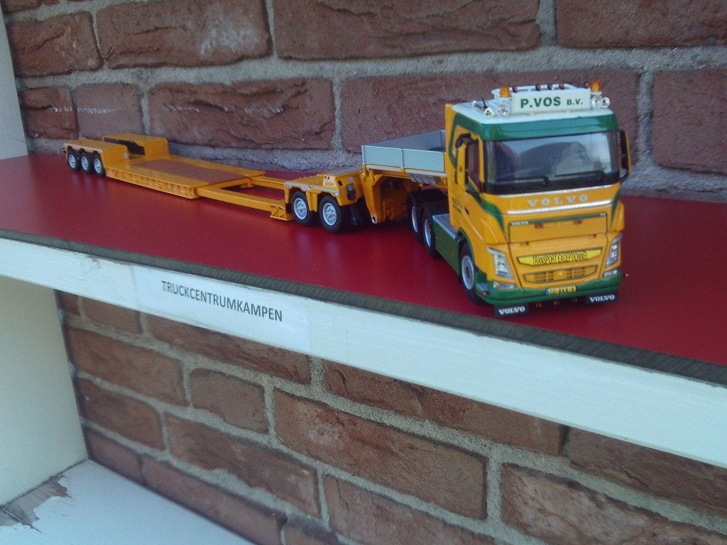 WSI  Volvo  FH4  Sleeper  Cab  van  P. Vos  B.V.