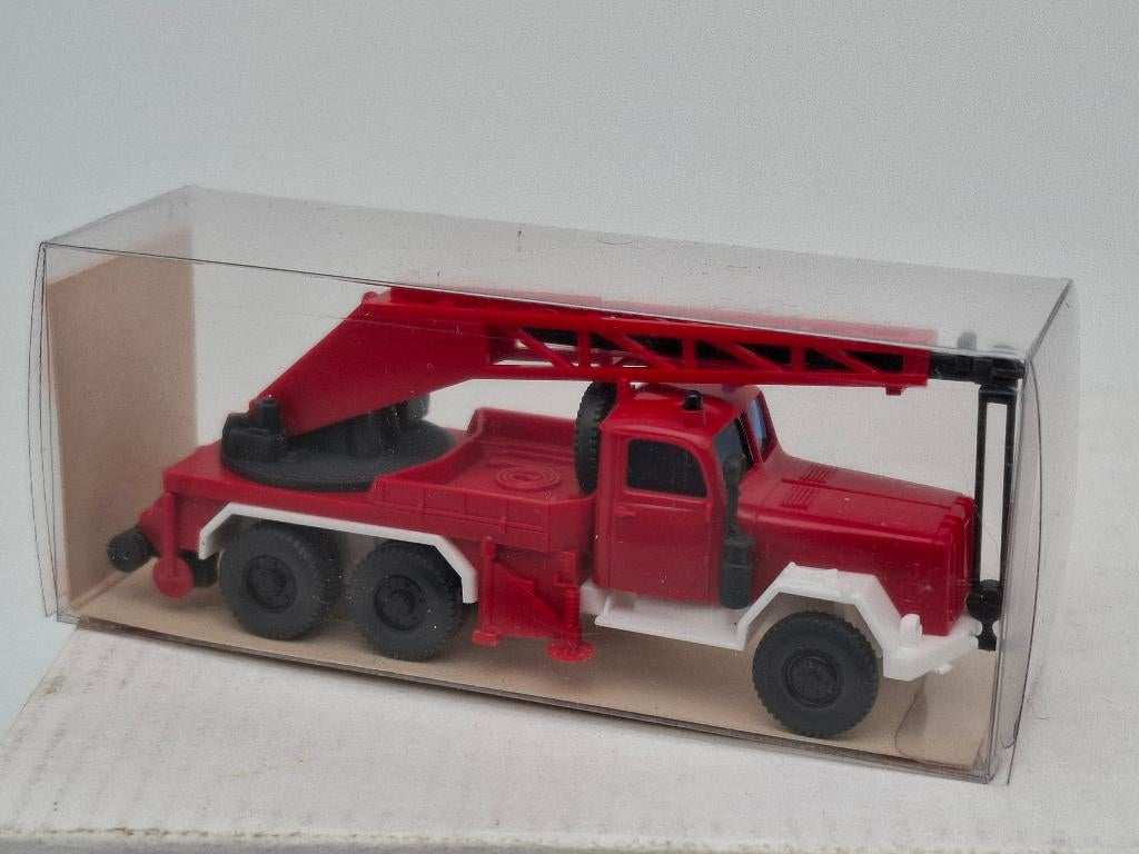 Magirus takelwagen brandweer - Wiking 1/87, Verzenden, Zo goed als nieuw, Bus of Vrachtwagen, Wiking