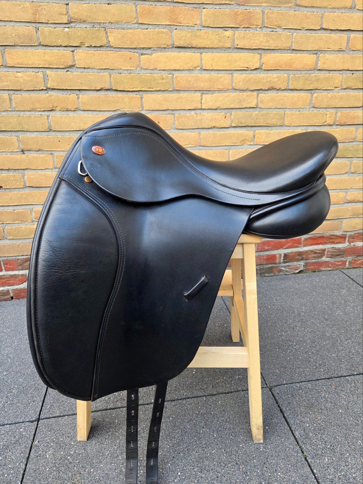 Kent & Masters dressuurzadel HDR 17inch, Ophalen of Verzenden, Zo goed als nieuw, Dressuur, M (17 inch)