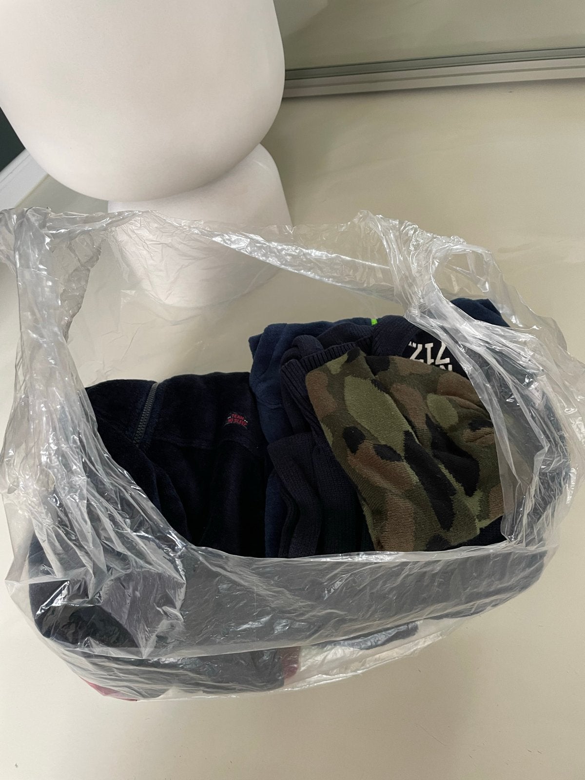 Gratis kledingpakket maat 134-146 (onesie, muts, sjaal, trui, Ophalen, Gebruikt, Jongen of Meisje, Setje