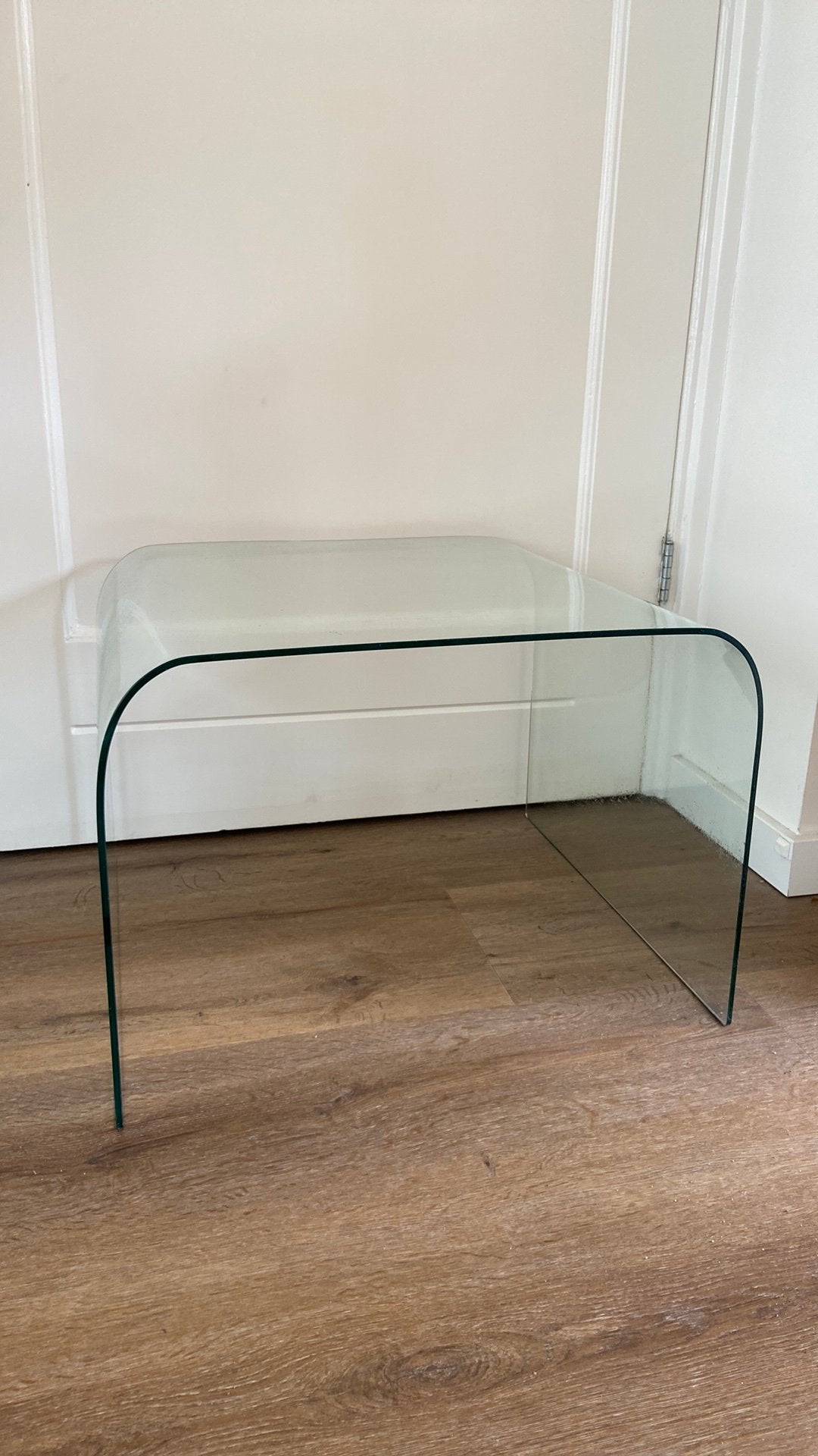 Glazen salontafel bijzettafeltje tafel jaren ‘80 retro, Huis en Inrichting, Ophalen, 50 tot 100 cm, Glas, Zo goed als nieuw