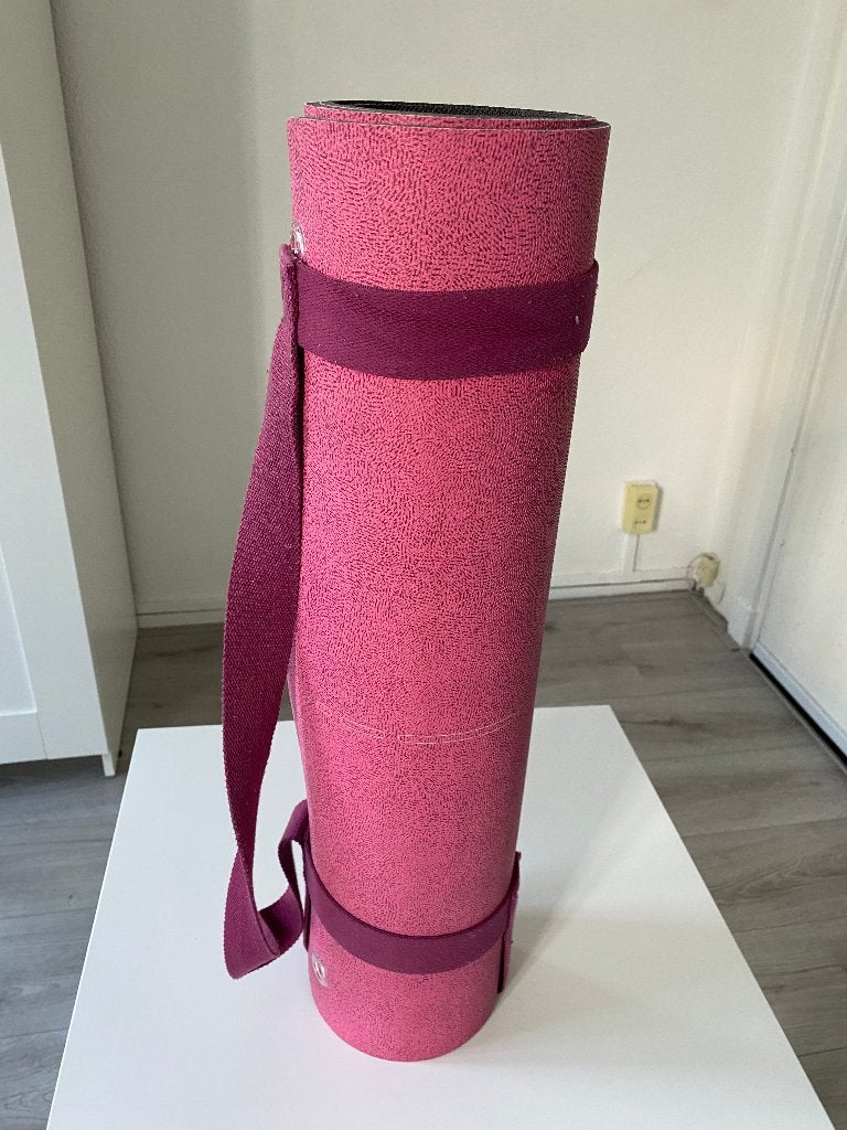 Yogamat met draagriem – Zo goed als nieuw, Ophalen, Zo goed als nieuw, Yogamat