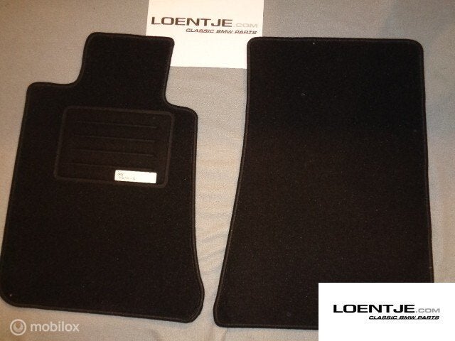 set Zwart velours automatten set BMW e30 sedan touring coupe, Nieuw, Ophalen of Verzenden, BMW, BMW