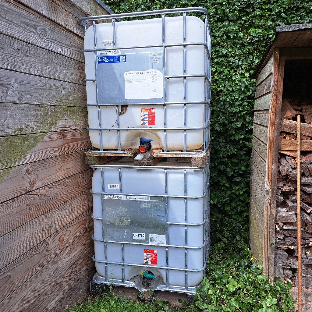 IBC 1000 liter 2 stuks schoon, Ophalen, Kunststof, Gebruikt, Met kraantje