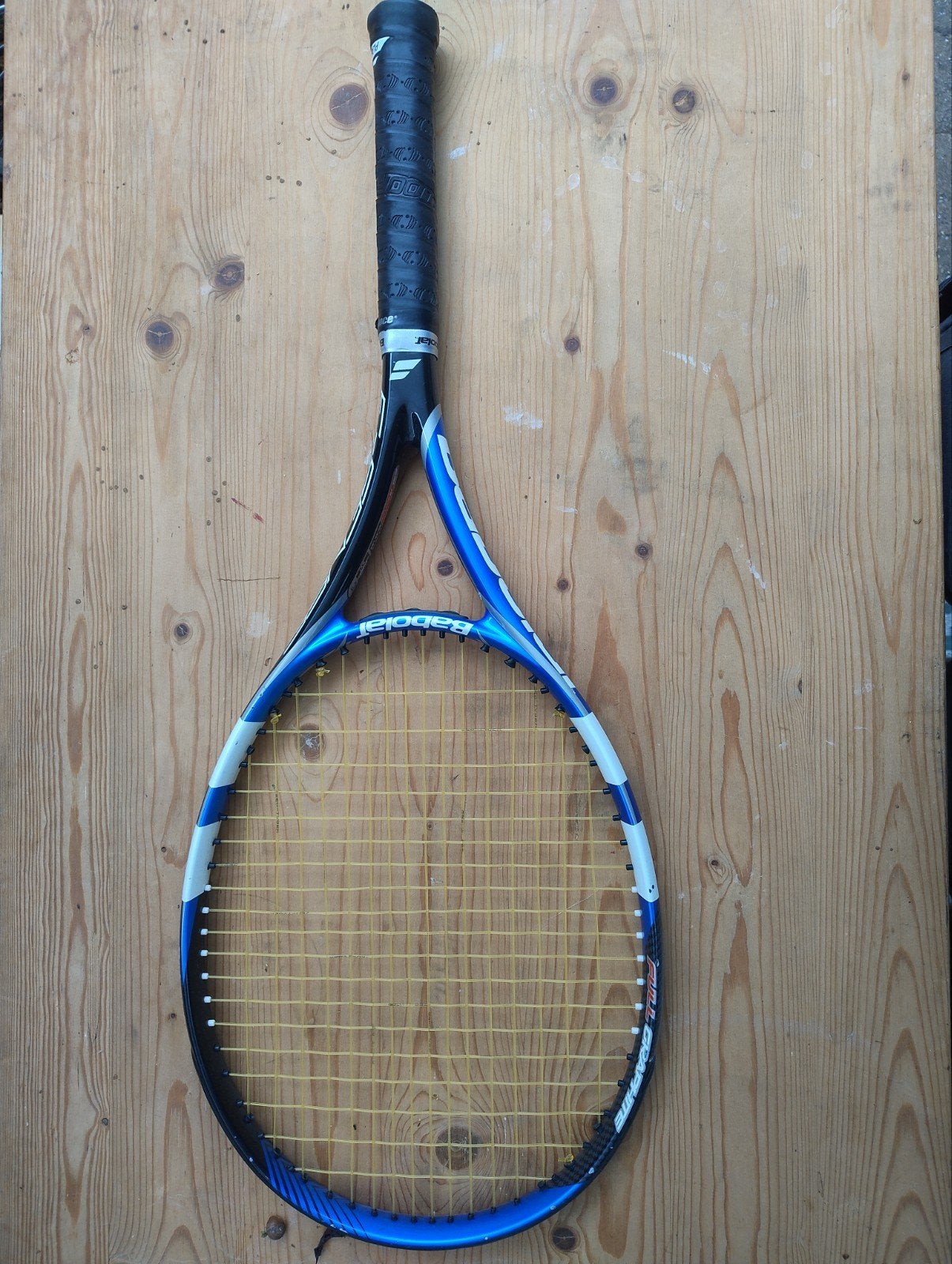 Babolat Tennissracket - Gebruikt maar in goede staat, Sport en Fitness, Tennis, L2, Gebruikt, Ophalen of Verzenden, Racket