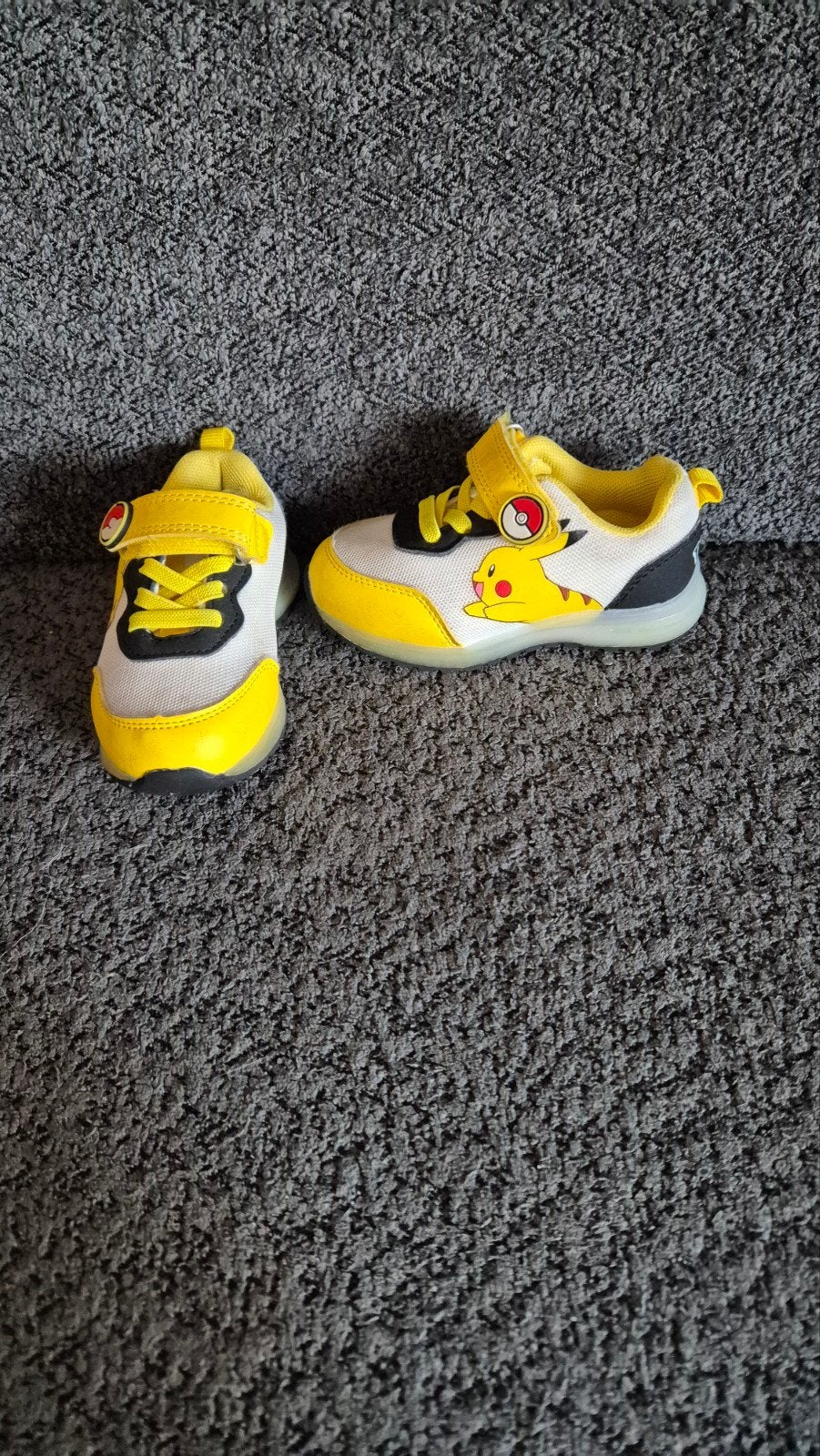 pokemon gympen maatje 22, Ophalen of Verzenden, Zo goed als nieuw, Meisje